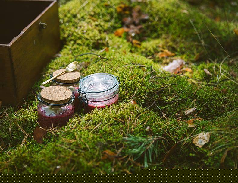 Freaking good overnight raspberry oatmeal